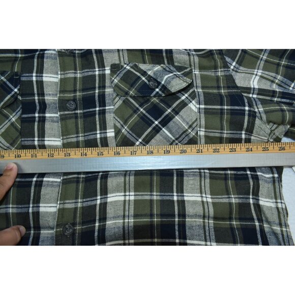 Wrangler Flannel Men's Shacket Size XL Green Plaid Sherpa Lined Button Up - Picture 11 of 13